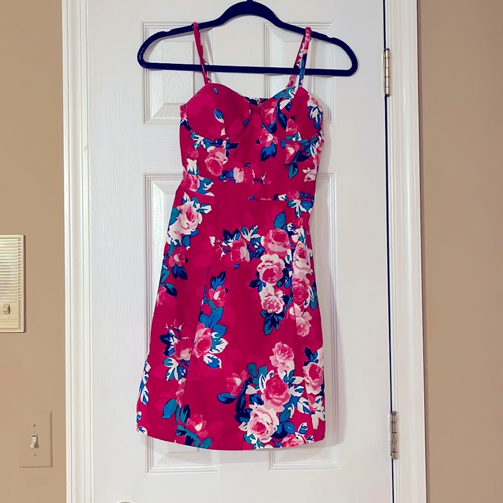 Size XS Jessica Simpson floral dress